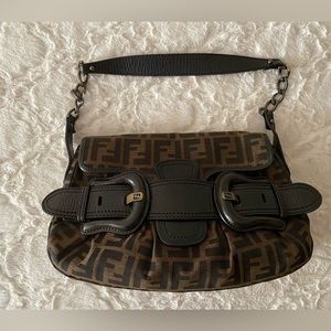 💕Auth💕 Vintage Fendi shoulder hand bag